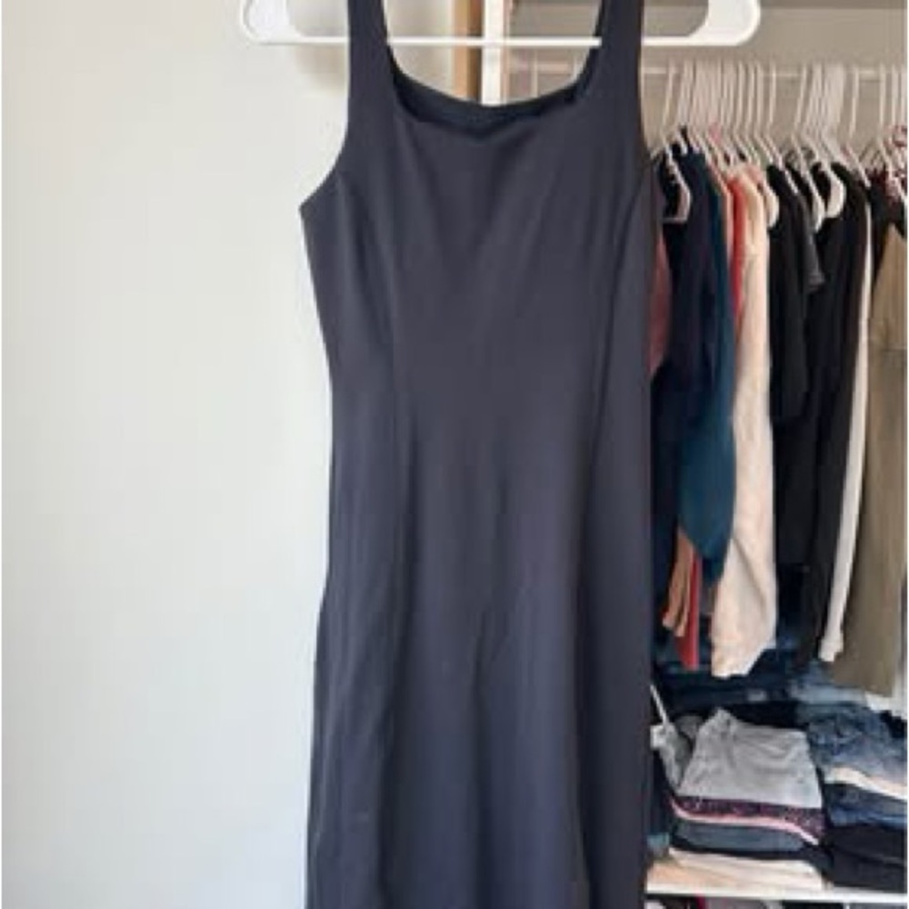 Manduka Classic Black Midi Dress
